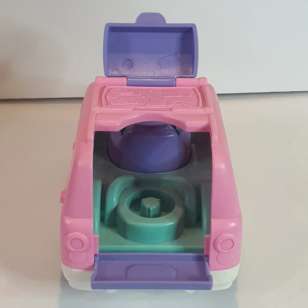 2009 Fisher Price Little People Pink SUV Toy Car Vehicle‎ Music Tailgate Sounds
